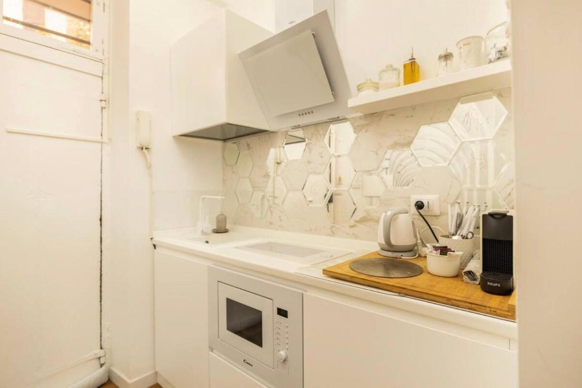 Carolina'Snest In Trastevere Рим Екстер'єр фото